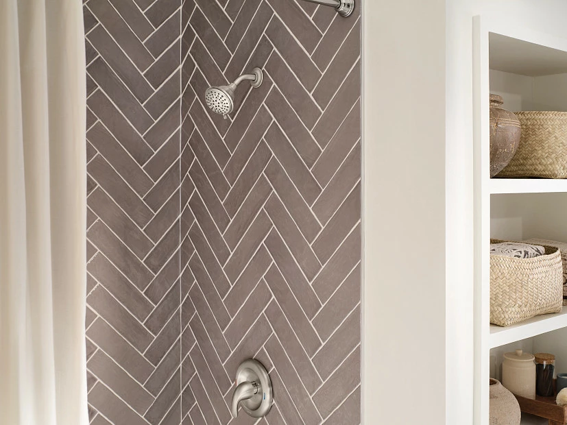 Spot Resist Brushed Nickel Eight-function 4" Diameter Spray Head Wallmount 4 Spot Resist Brushed Nickel Eight-function 4" Diameter Spray Head Wallmount - Image 2