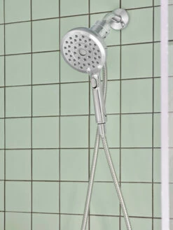 Verso Handheld With Infiniti Dial In Chrome