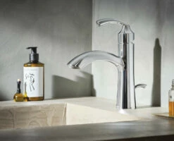 Glyde Chrome One-handle High Arc Bathroom Faucet -Hot Sale Moen Store 6170 glam1.tif