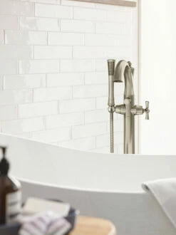 Wynford Brushed Nickel One-handle Tub Filler Includes Hand Shower