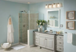 Conway Spot Resist Brushed Nickel Two-Handle Low Arc Bathroom Faucet -Hot Sale Moen Store 84922srn yb8205bn yb8207bn dn8386bn dn8390bn dn8324bn dn8318bn yb8264bn set2.tif