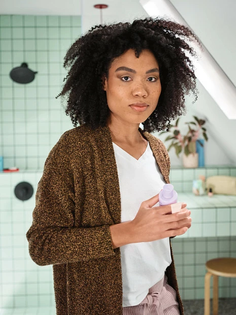 Velocity Matte Black Two-function 8" Diameter Spray Head Rainshower 5 Velocity Matte Black Two-function 8" Diameter Spray Head Rainshower - Image 3