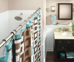 Moen Brushed Nickel Shower Curtain Rings -Hot Sale Moen Store sr2100bn tl3450bn glam1.tif