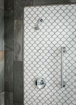 Brantford Oil Rubbed Bronze Posi-Temp® Eco-Performance Tub/Shower