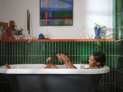 Align Brushed Gold One-handle Non Diverter Wallmount Tub Filler 38 Align Brushed Gold One-handle Non Diverter Wallmount Tub Filler -Hot Sale Moen Store wt391bg lifestyle7.tif