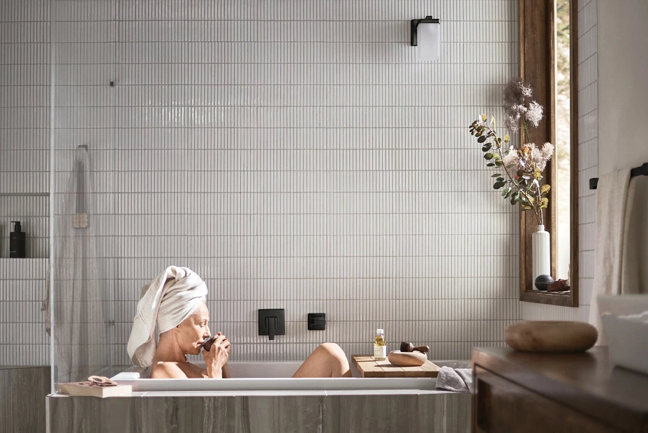 90 Degree Matte Black One-handle Non Diverter Tub Filler 6 90 Degree Matte Black One-handle Non Diverter Tub Filler - Image 4