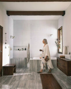 Moen Rectangle Vessel Bathroom Sink -Hot Sale Moen Store wts911bn uts3713epbn lifestyle1.tif